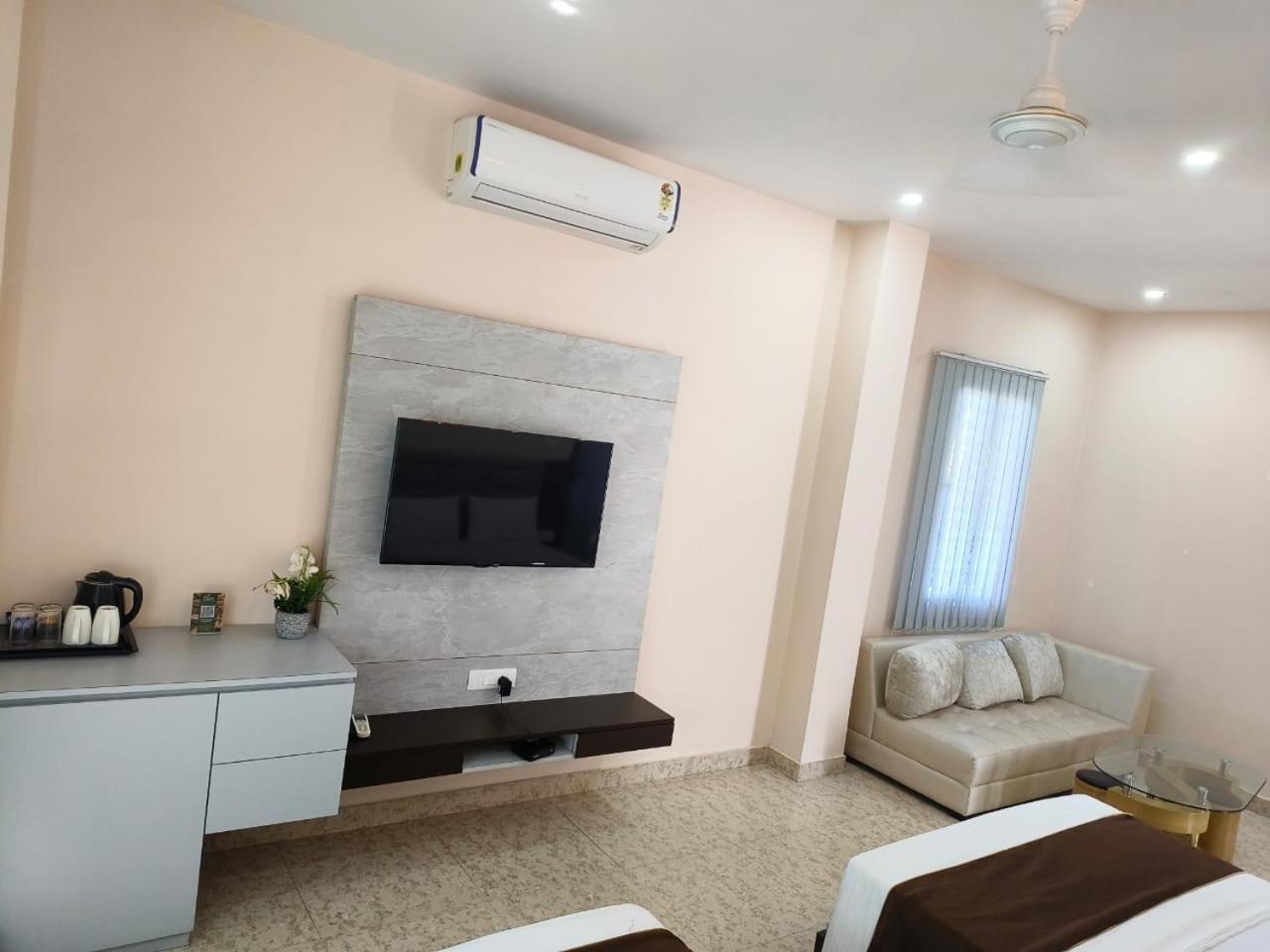 Jaanki Farms & Resorts Jorhāt エクステリア 写真